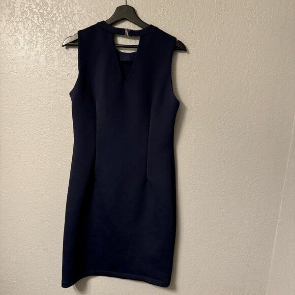 J.McLaughlin Barry Navy Blue Stretch Scuba Dress Size Medium Sleeveless - Picture 3 of 7